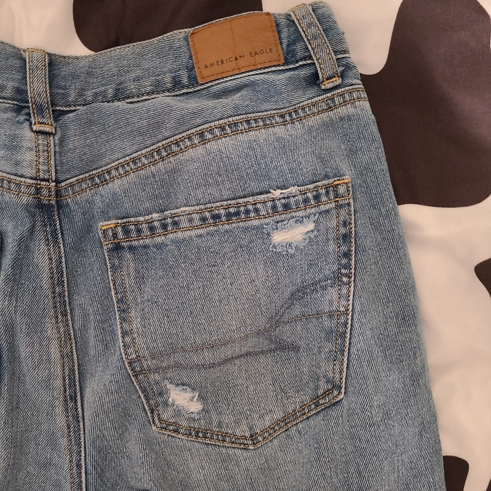American Eagle Mom Jeans